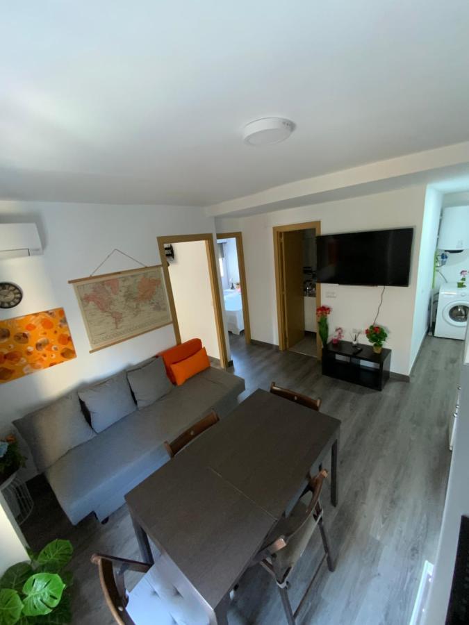 4 Capulino Apartamentos Málaga Exteriör bild