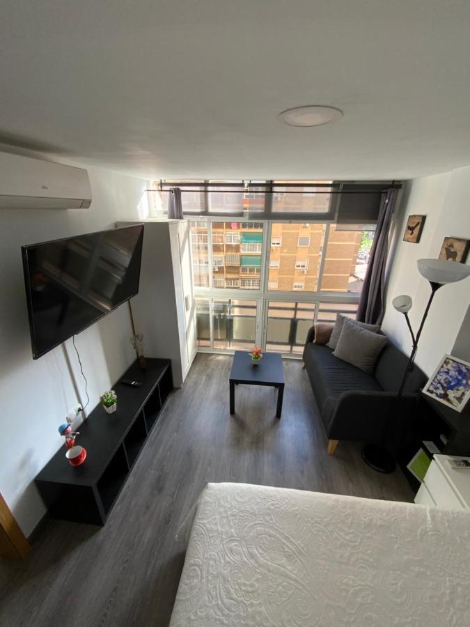 4 Capulino Apartamentos Málaga Exteriör bild